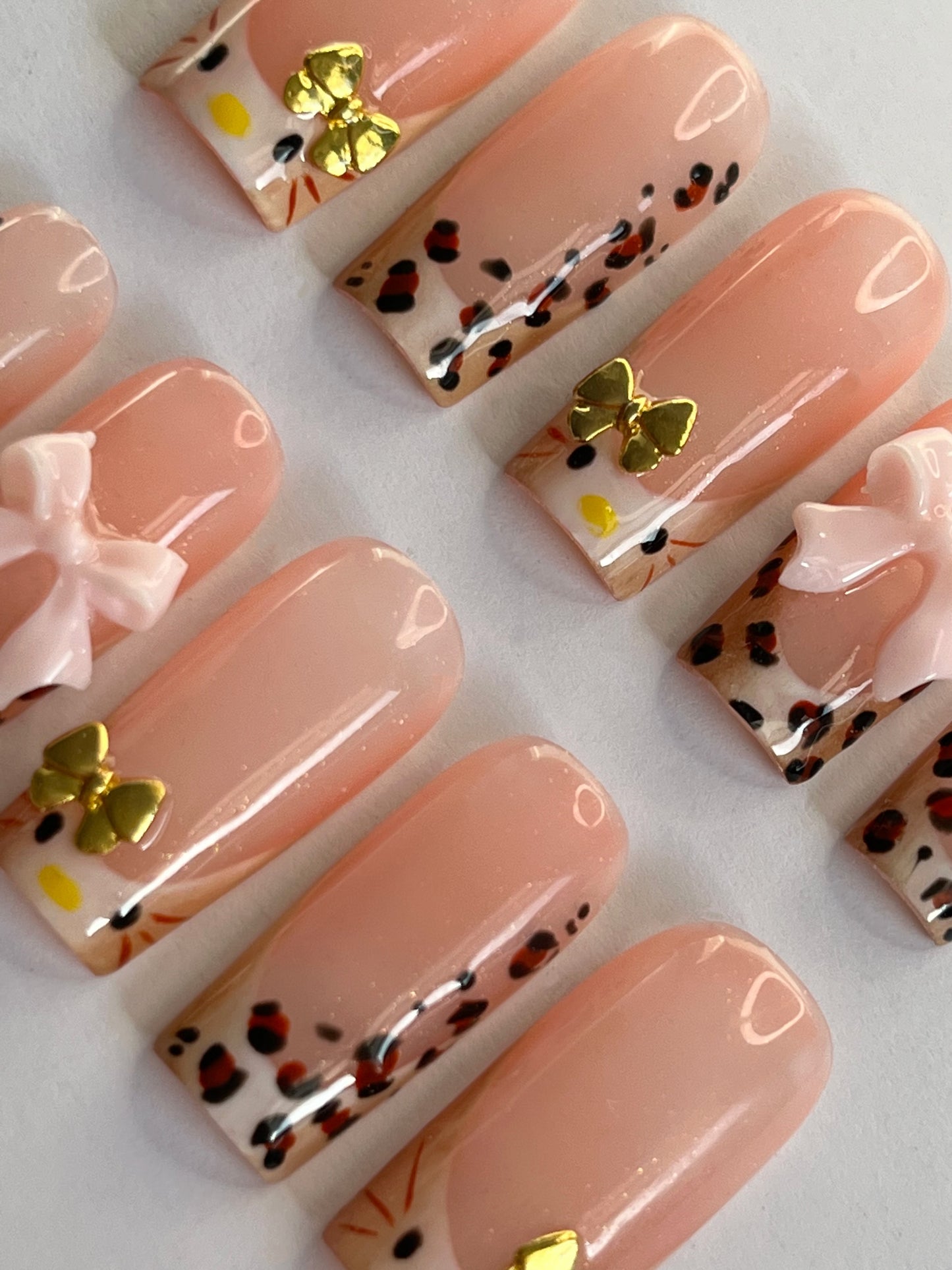 Hello Kitty Gyaru Set